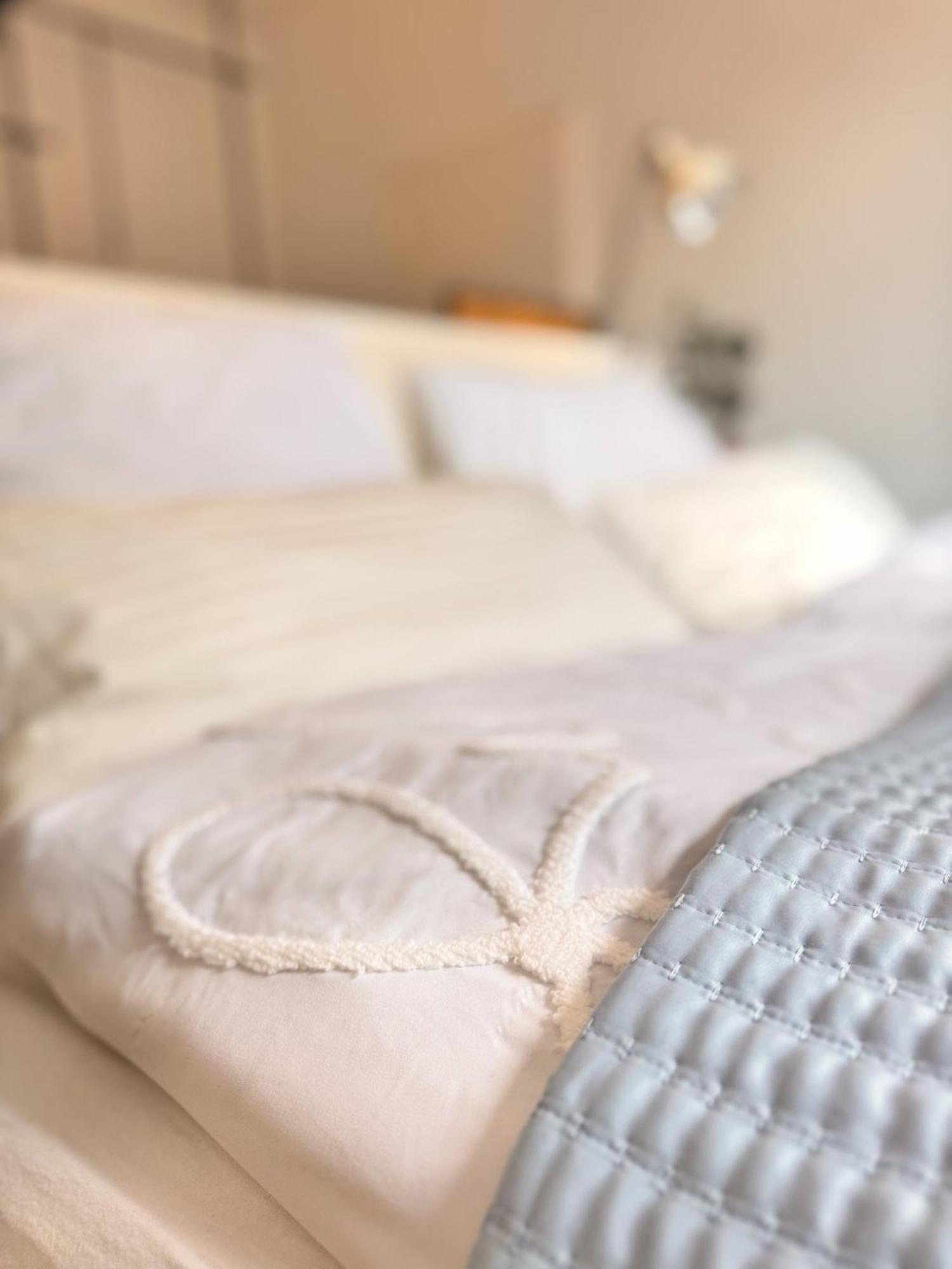 01 Bedroom In Mitte-Up To 5 People-Private Free Parking Берлін Екстер'єр фото